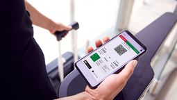Emirates busca imponer el boarding pass digital en sus vuelos desde Dubái.