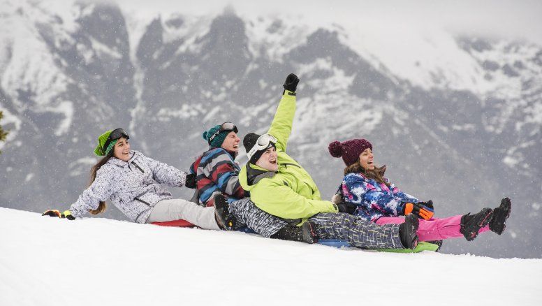 Bariloche afirma que tiene todo preparado para volver a recibir a los viajes de egresados. Falta el “ok” del Gobierno. ¿Qué dice Faevyt sobre el reinicio del turismo estudiantil?