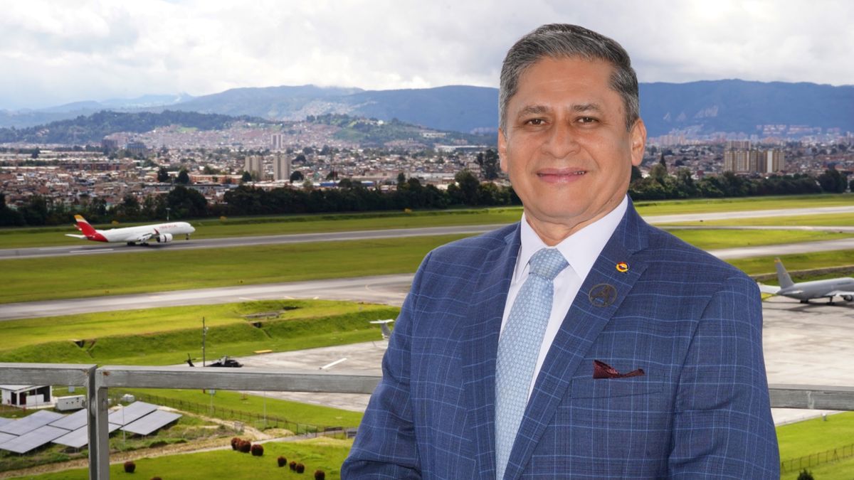 Con tan solo seis meses en su cargo, el General (r) José Henry Pinto Rodríguez,&nbsp;renunció como director de la Aeronáutica Civil.