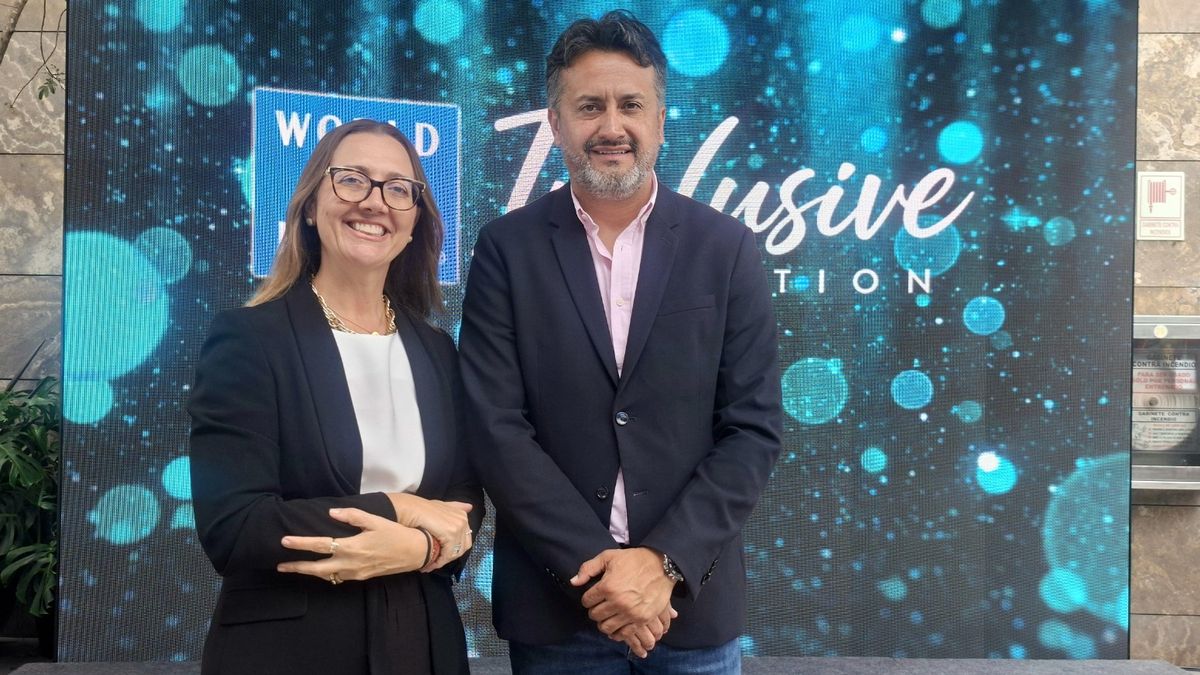 Jessica Fabbrini, directora Comercial y Alex Ruiz Ramos, director de ventas para Suramérica de Hyatt Inclusive Collection. Jessica Fabbrini, directora Comercial y Alex Ruiz Ramos, director de ventas para Suramérica de Hyatt Inclusive Collection.