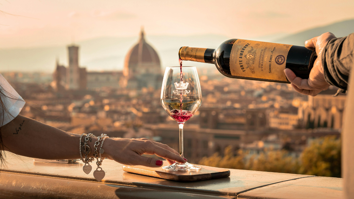 Explora lo mejor de la Toscana en estas 10 ciudades de Italia que te enamorarán.