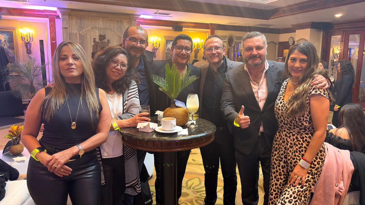 Agentes de viajes asistieron al lanzamiento de programa Agents Rewards de Decameron. 