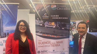 Viajes & Cruceros en EPTUR: Beatriz Hernández y Raúl Estrada.