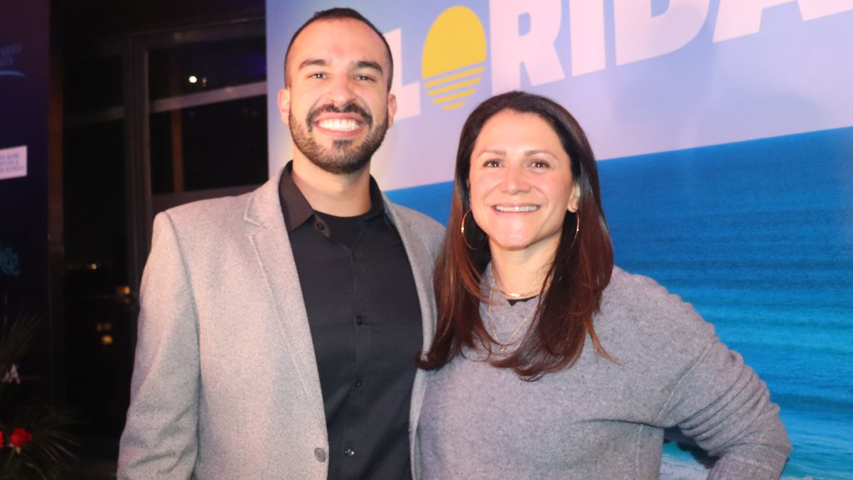 Bryan Mantilla, gerente comercial para Colombia, y Mariana Pereira Barnes, Global Marketing & Trade Account Executive de Visit Florida.