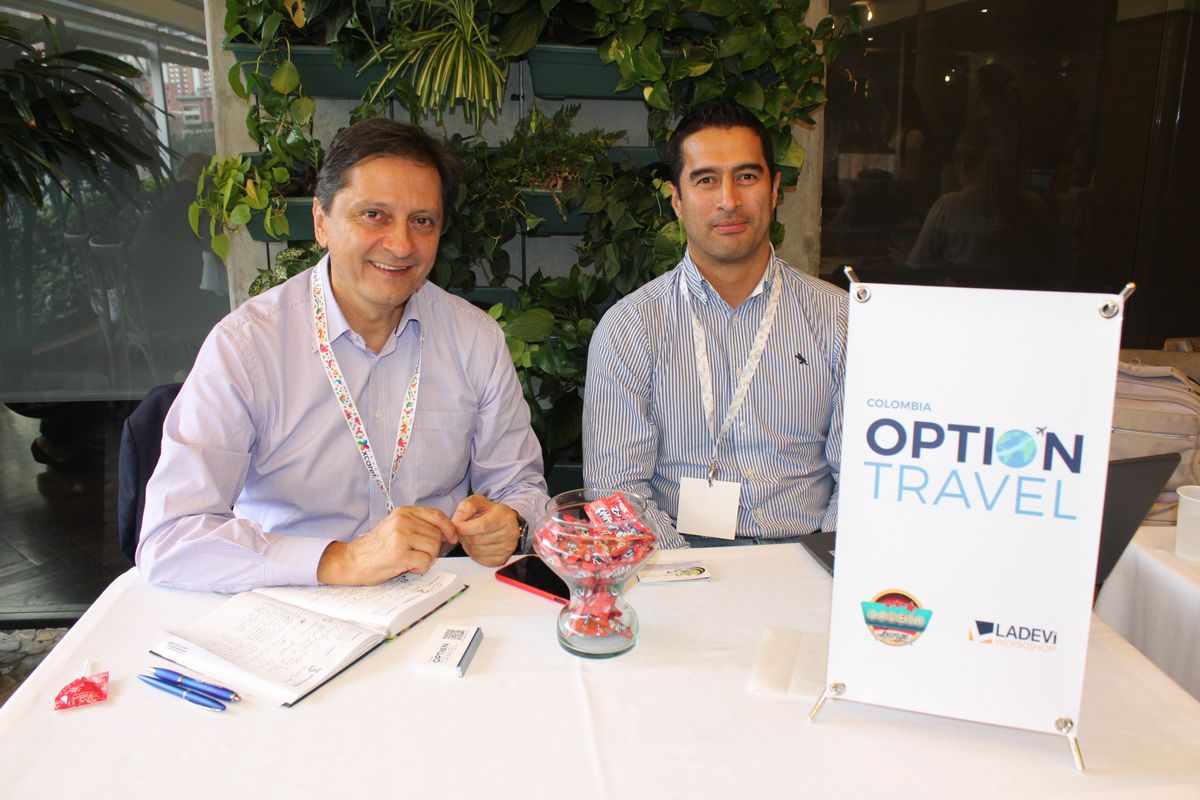 Javier Valencia y Mauricio Valencia de Option Travel.