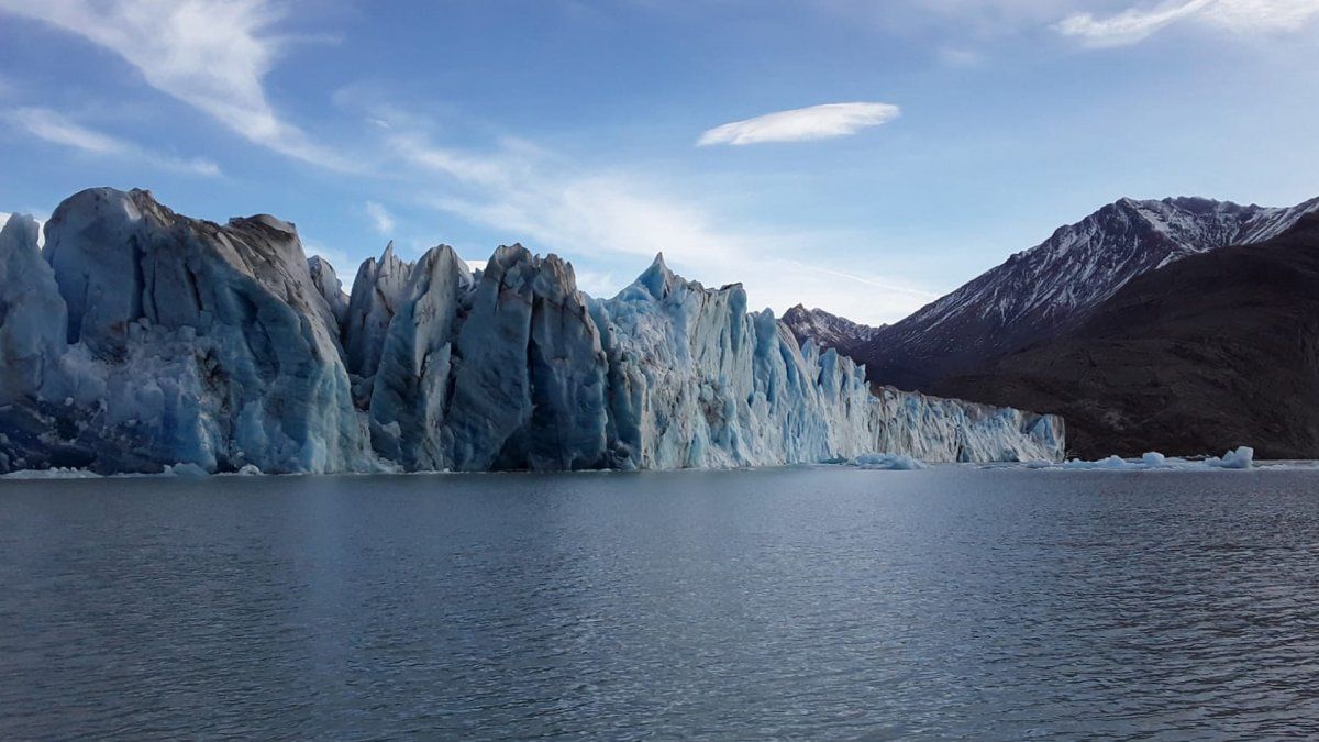 El lago Viedma es el cuarto lago más profundo en todo el mundo.