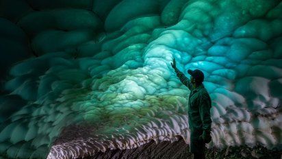 Descubre los túneles de hielo: un espectáculo único en la Patagonia