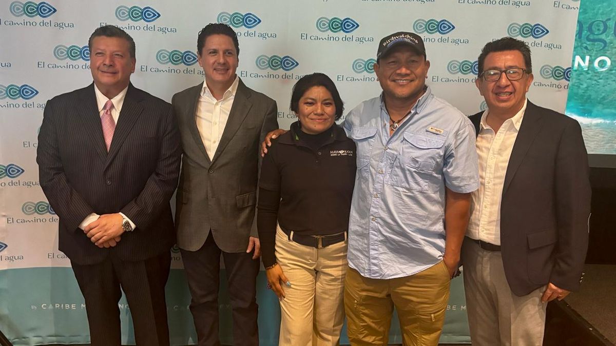 Representantes del Caribe Mexicano y prestadores de servicios de Quintana Roo en la presentación de El Camino del Agua.