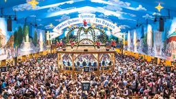 Oktoberfest, fiesta tradicional de Alemania que ha visto aumentado el interés internacional por conocerla.