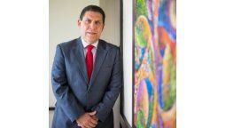 altText(Holbach Muñetón, presidente de la Federación Nacional de Cámaras de Turismo del Ecuador: “Las cifras del turismo están distorsionadas por el ingreso de venezolanos”)}