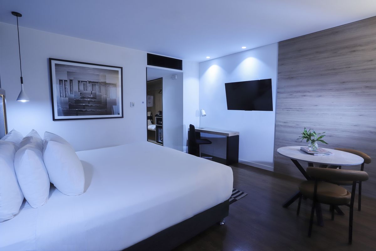 Las nuevas habitaciones del INNSiDE By Meli&aacute; Lima Miraflores, The Loft, est&aacute;n enfocadas en el mercado leisure y business travel.&nbsp;