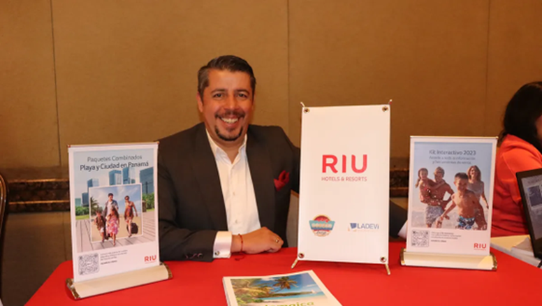 Enrique Mejía, gerente de Ventas y Comercial de RIU Hotels & Resorts Colombia.