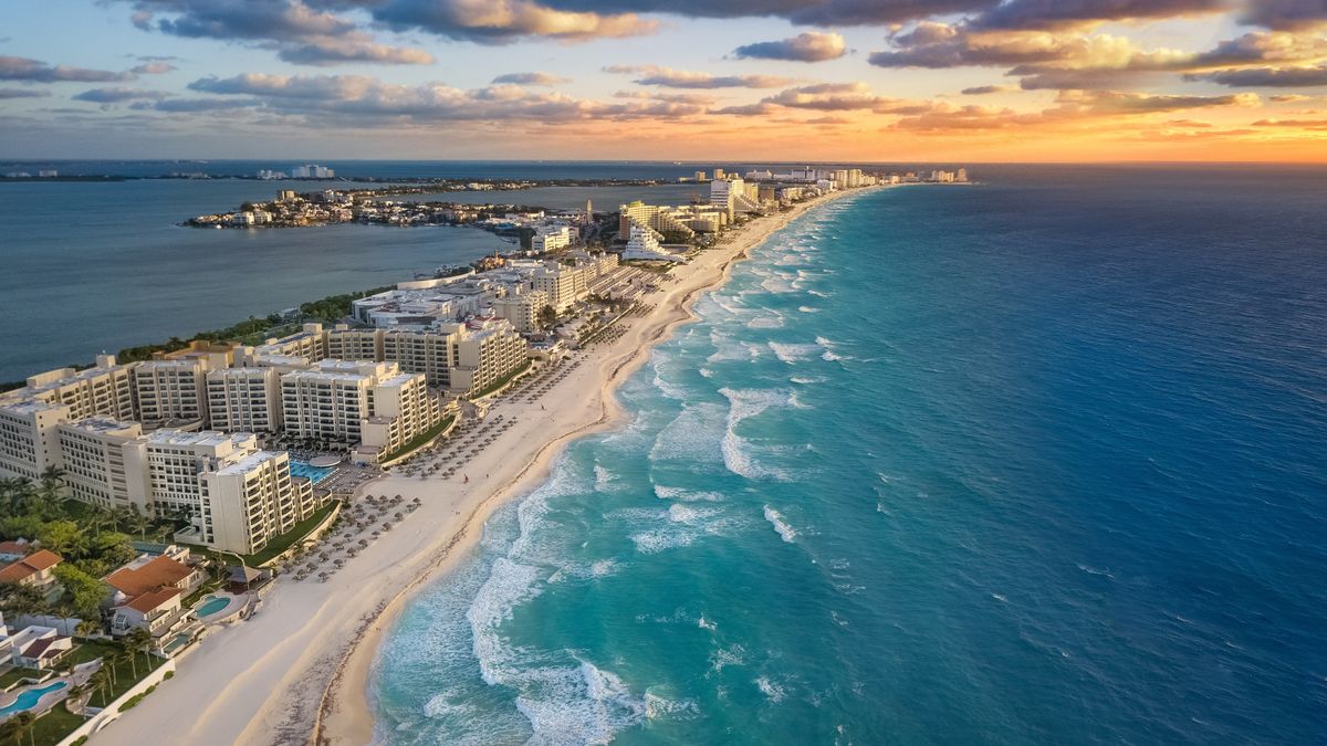 Cancún se posiciona como un destino con conexiones directas a las sedes mundialistas.