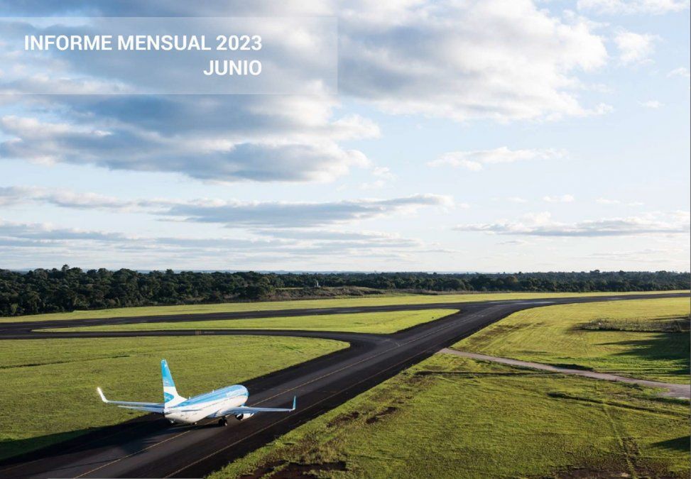 Cubierta del reporte correspondiente a Junio, sobre Transporte Aéreo, de la ANAC.