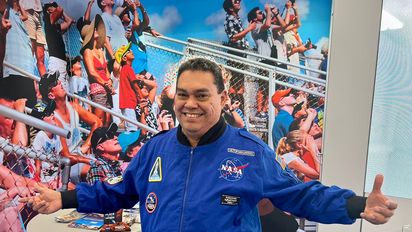 Víctor Manjarres, del Kennedy Space Center Visitor Complex.