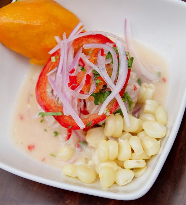 El cebiche es una preparación clásica e imperdible durante cualquier visita a Lima.