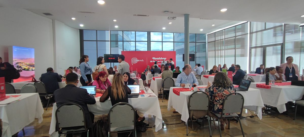Roadshow de PromPerú en Medellín.
