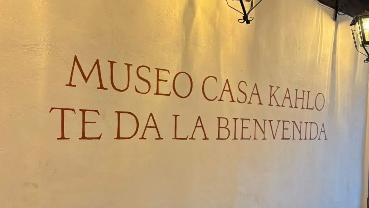 La Casa Kahlo es más que un museo, es el hogar que guarda la historia íntima de una familia icónica.