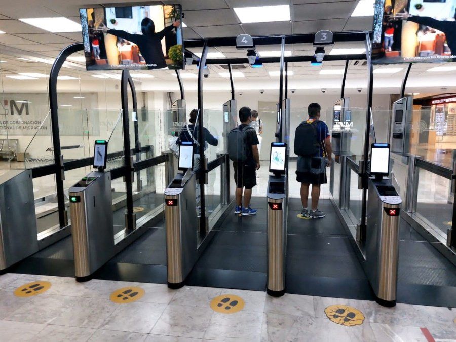 En la reunión de Sectur y Canaero se conversó la modificación de la Ley de Migración, que permite el uso de herramientas tecnológicas automatizadas para la vigilancia de entrada y salida al territorio nacional en aeropuertos.