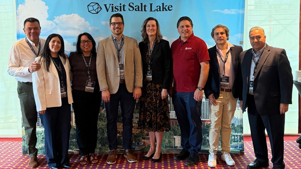 La delegación de Salt Lake City encabezada por Anton Eckert y el equipo de CWW.  