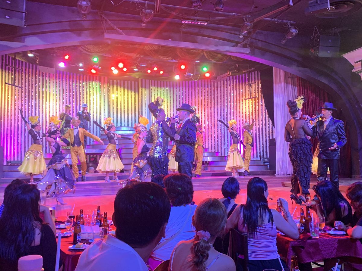 Cabaret Parisien.