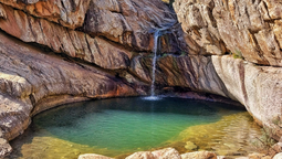 altText(Turismo en Argentina: la impresionante cascada natural de Buenos Aires que nadie conoce)}