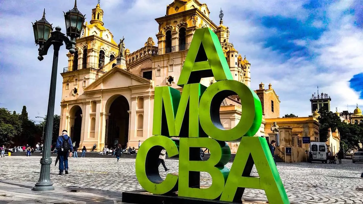 Córdoba te invita a disfrutar de la primavera con múltiples propuestas de actividades y espectáculos para toda la familia.