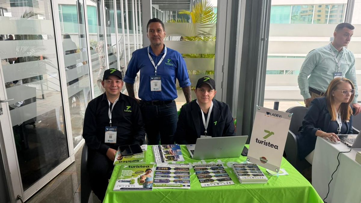 Oscar Arboleda, Wilmar García, Diego Naranjo, Turistea en el marco de Ladevi Workshop Medellín 2026-1.
