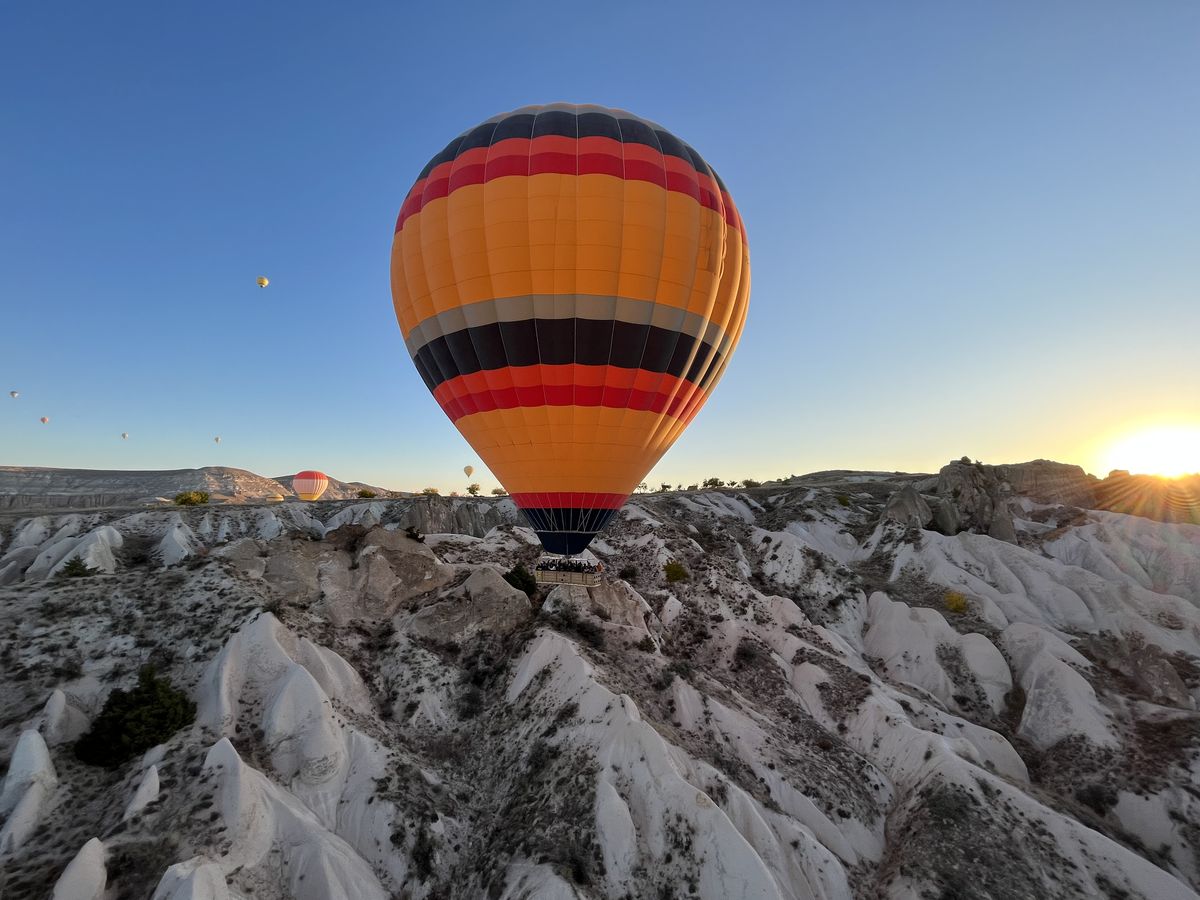 Turquía Especial, de Punta del Este Operadora (PEO), conjuga destinos icónicos como Estambul y Capadocia con tesoros poco explorados como Troya y Bursa.