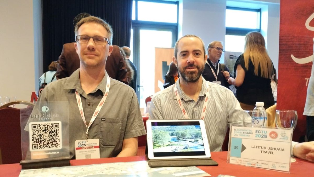 Sebastián Aristegui y Pablo Donis, de Latitud Ushuaia, presentes en el ECTU.&nbsp;