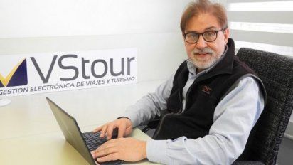 A través del sistema VStour/Cloud, VStour ofrece la posibilidad de que las agencias de viajes trabajen de manera online, en conjunto, sin importar el lugar ni horario.&nbsp;