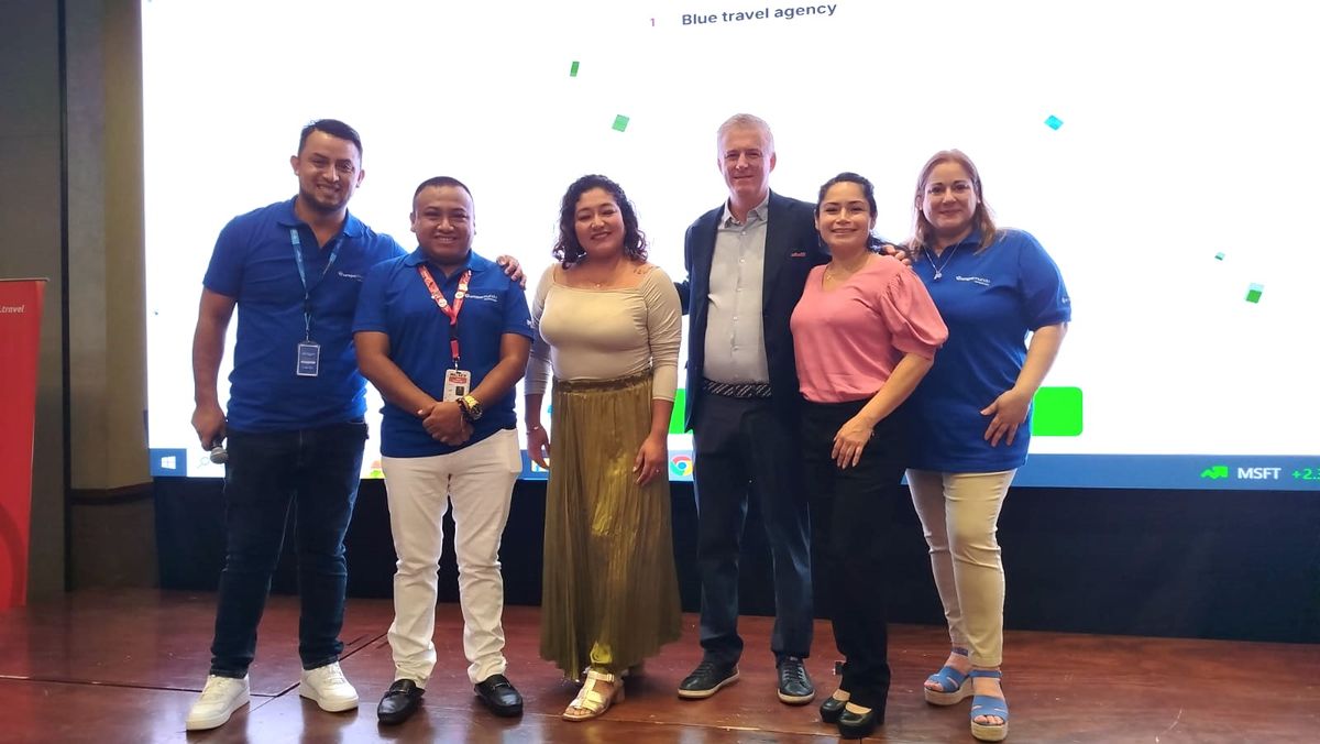 El equipo de Europamundo y sus representantes oficiales en Per&uacute;: &Aacute;gil, Carrusel Travel y CTM Tours.