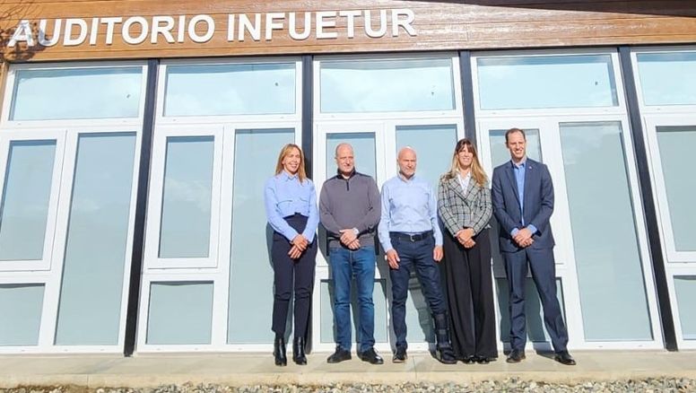 Importante reunión entre la AHT y el Infuetur.