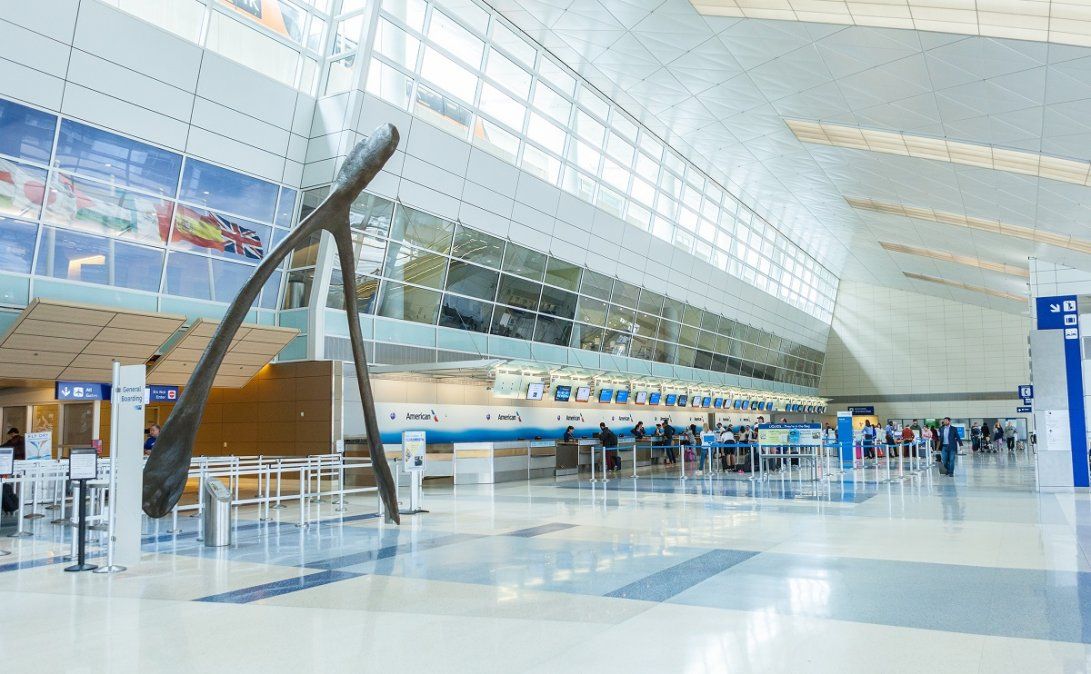 Terminal D del Aeropuerto DFW.
