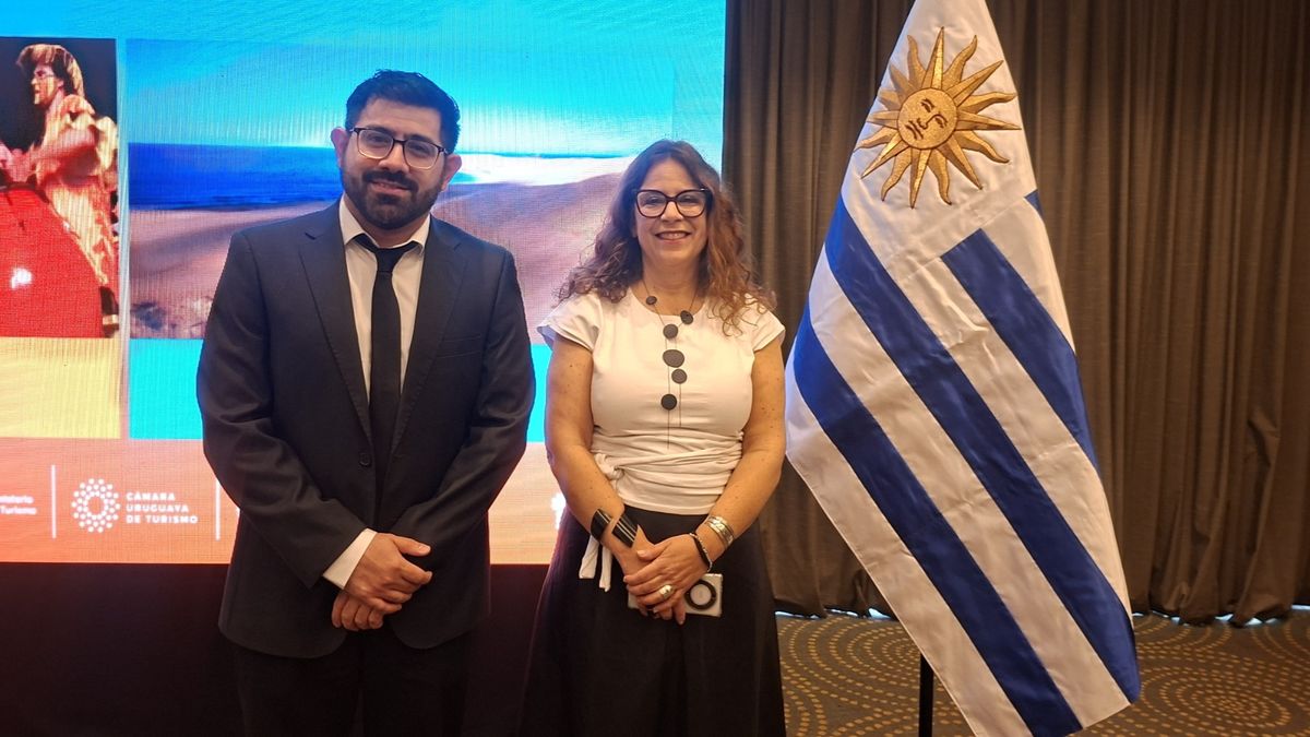 Mart&iacute;n Lameiro, asesor de marketing del Ministerio de Turismo de Uruguay y Mar&iacute;a Julia Fern&aacute;ndez, coordinadora de CAMTUR.