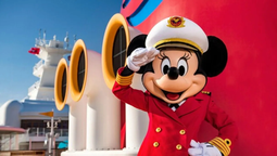 Este itinerario te llevará de Walt Disney World Resort a altamar en un crucero.