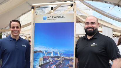 Frank Medina, vicepresidente de Ventas para Latinoamérica y el Caribe y Joao Miranda, gerente regional de Ventas de Norwegian Cruise Line.