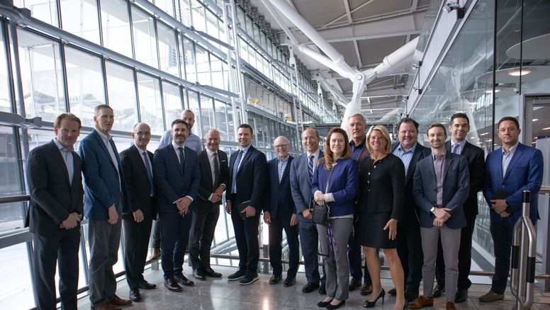 Visita de campo al aeropuerto de Heathrow de la Comisión de Viajes Seguros y sin Interrupciones de Estados Unidos.