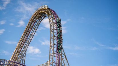 En Busch Gardens Tampa Bay ya está abierta al público Iron Gwazi, la montaña rusa híbrida más alta de América del Norte y la más rápida y empinada del mundo.