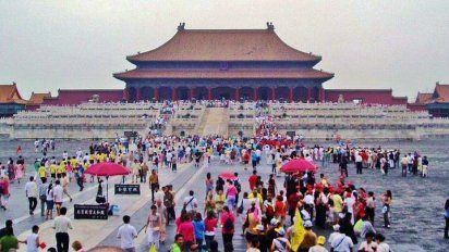 China, que reabrió sus fronteras internacionales el 8 de enero, mantuvo en pie un sistema de cuotas con Hong Kong y Macao.