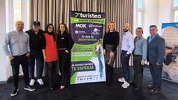 Sandra Milena Ramírez, directora comercial para el centro del país de Turistea Mayorista de Turismo; Daniel Balcero, ejecutivo comercial; Fernanda Bedolla, ejecutiva comercial de Air Europa; Edward Riveros, ejecutivo senior de MOK; Carlos Alberto Moreno Cruz, director comercial de Booking Assistance; y Claudia Cadena, gerente general de Azteca Travel.