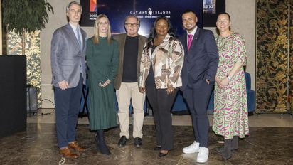 Autoridades de Turismo de Islas Caimán durante su cena exclusiva en el marco de Fitur.
