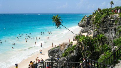 Reporte Gemes informó que durante los primeros siete meses de 2024, llegaron 9.53 millones de visitantes extranjeros a aeropuertos en destinos de playas.