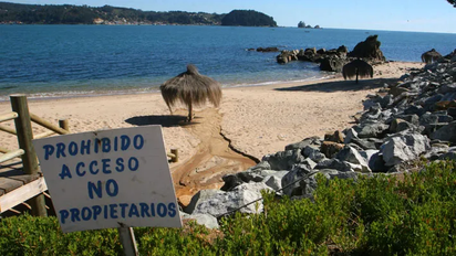 Las denuncias por cobro por estacionamiento y construcción en las playas no será admitidas.