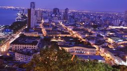 Desde el aeropuerto de Guayaquil es fácil ir a destinos como Galápagos.