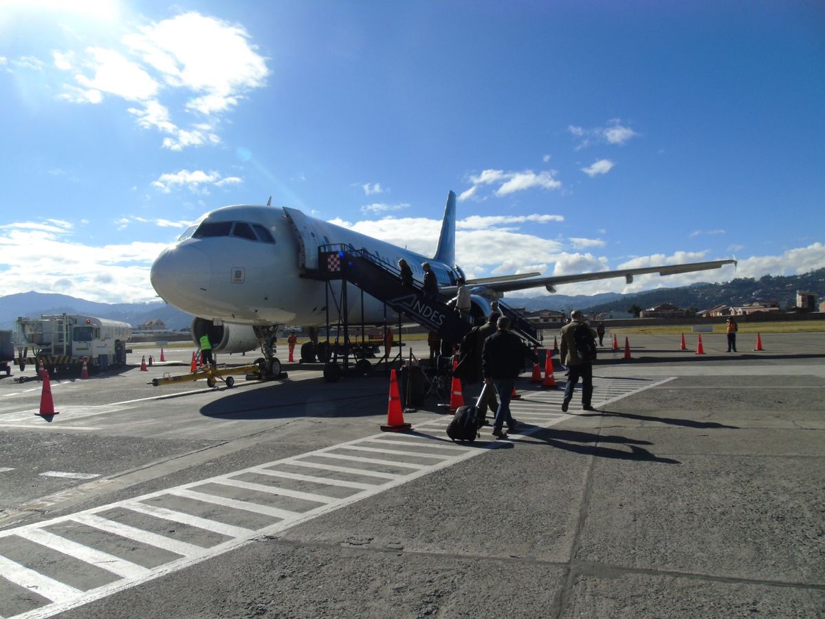 El Aeropuerto de Cuenca trabaja para recibir vuelos internacionales. - Ladevi Medios y Soluciones El Aeropuerto de Cuenca trabaja para recibir vuelos internacionales.