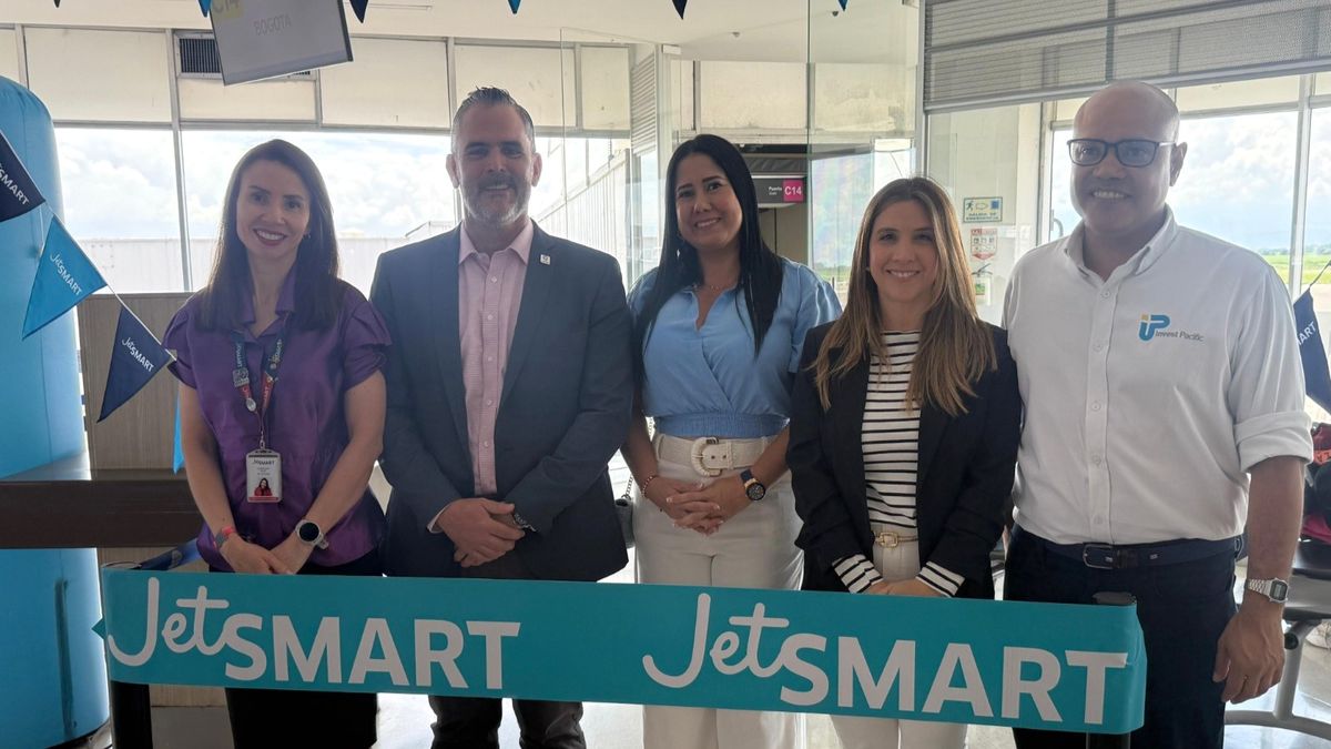 Inauguración del trayecto Cali-Bogotá de JetSmart.