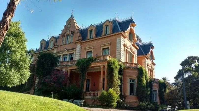 Villa Ocampo es un buen plan para pasar el día en San Isidro, cerca de Buenos Aires. 