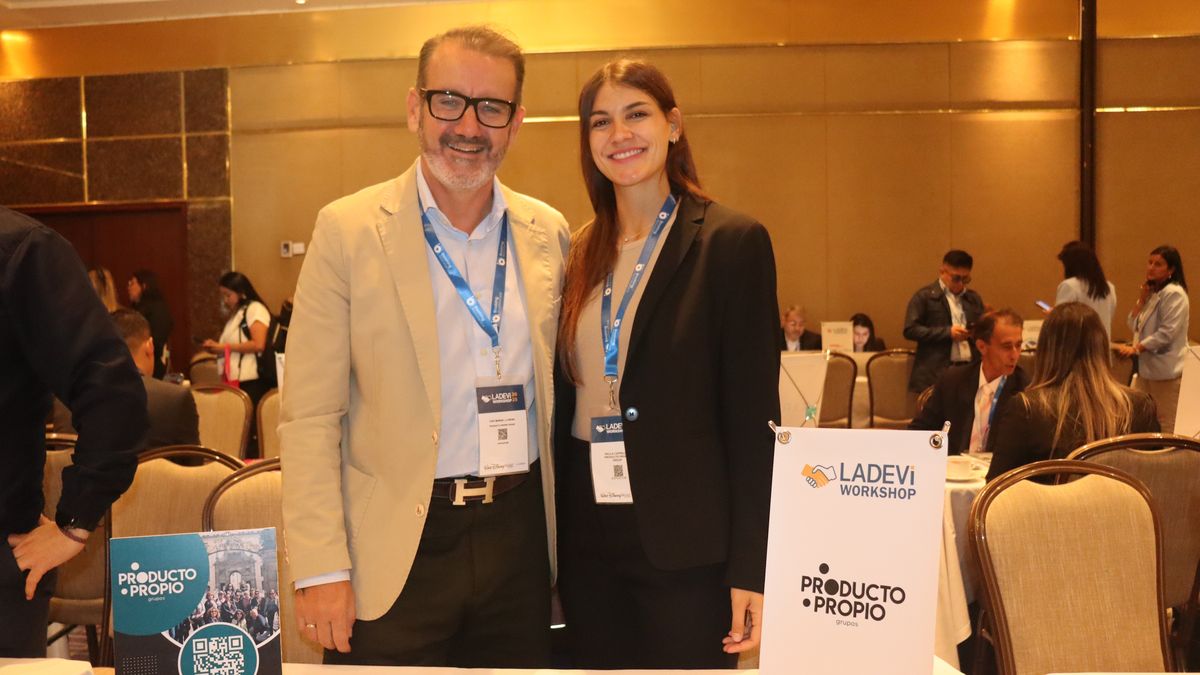 José Manuel Llorens, director comercial y Paula&nbsp;Cappella, representante comercial para Latinoamérica de Producto Propio.