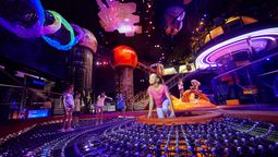 Vacaciones en Florida: vive en primera persona la diversión intergaláctica del Kennedy Space Center